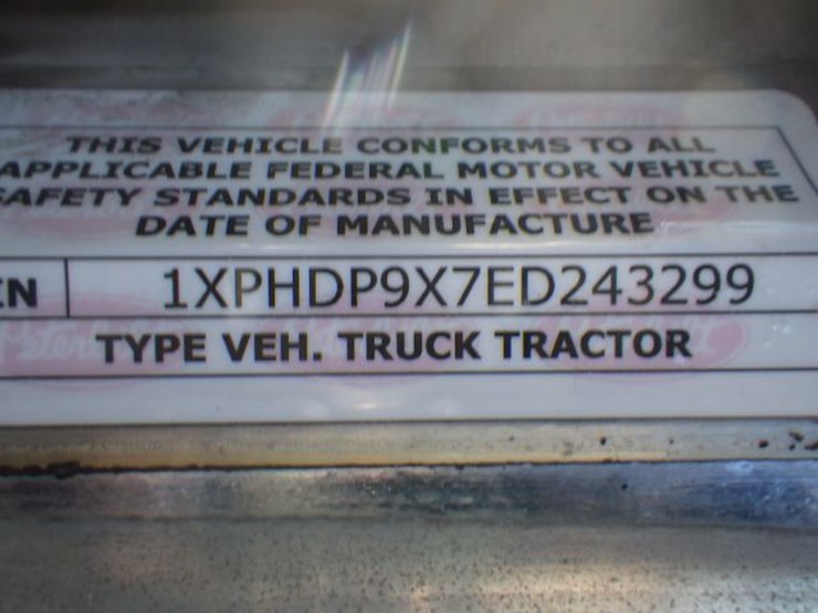 2014-peterbilt-386-image-21