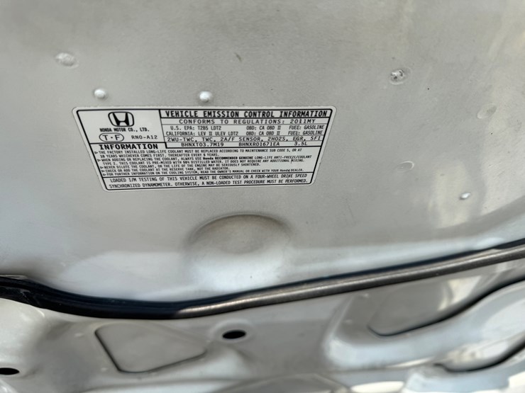 2011-honda-pilot-image-45