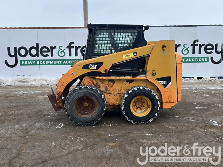 2011-caterpillar-236b3-image-3