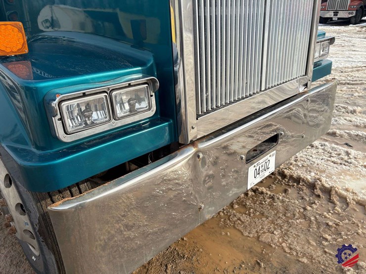 2021-western-star-4900ex-image-7