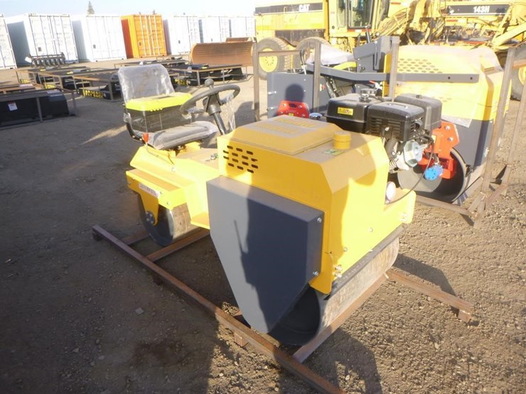 sdlool-sl850-tandem-vibratory-roller-image-2