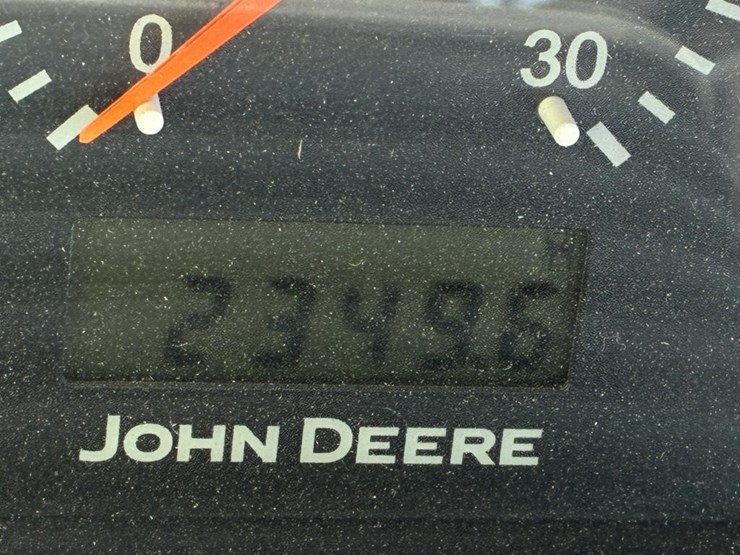 2011-john-deere-5.5-image-19