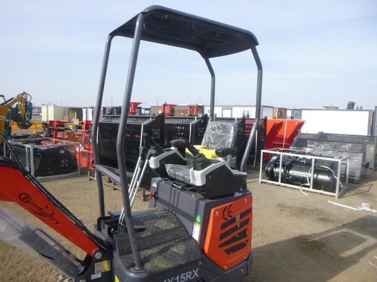 2025-agt-mx15rx-hydraulic-excavator-image-18