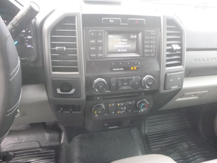 2017-ford-f250-image-12