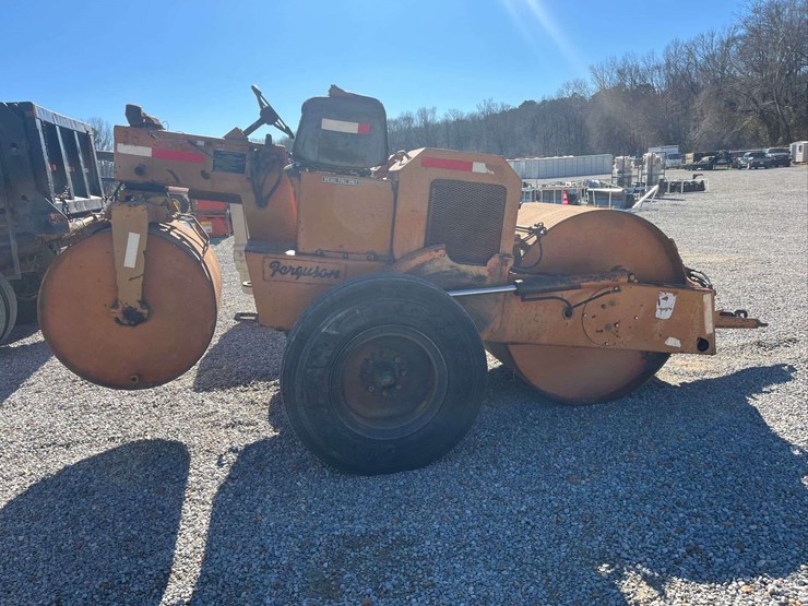 1984-ferguson-46-image-3