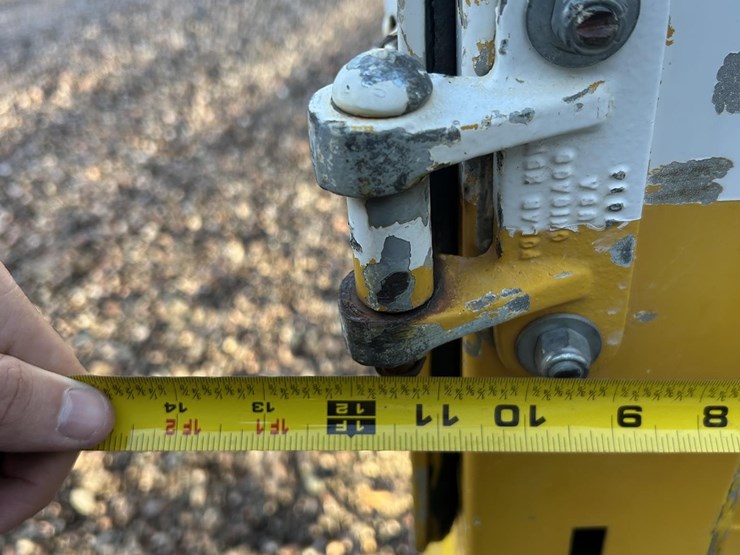 2001-international-4700-image-49