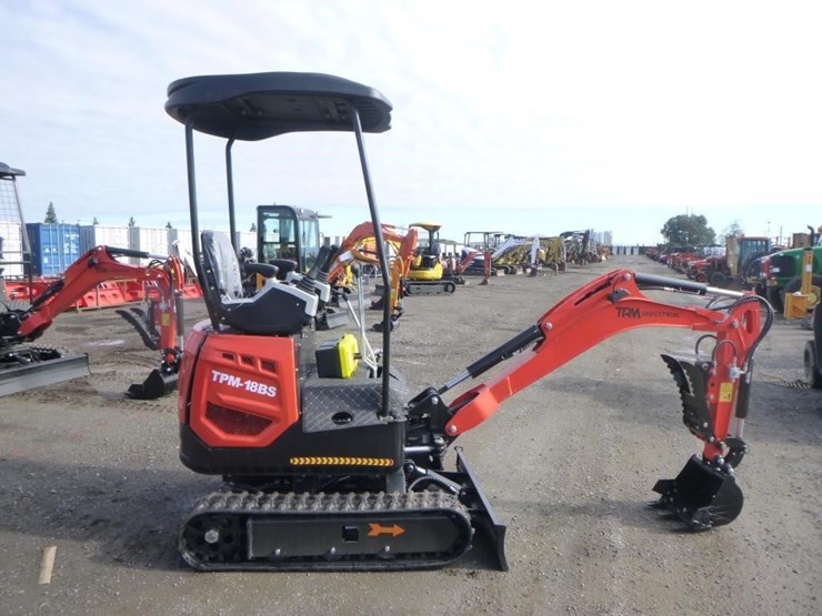 2025-tpm-18bs-hydraulic-excavator-image-7