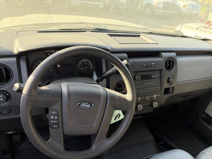 2014-ford-f150-image-14