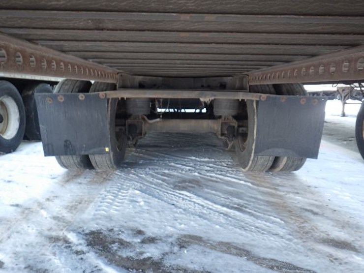 2017-hyundai-translead-image-11