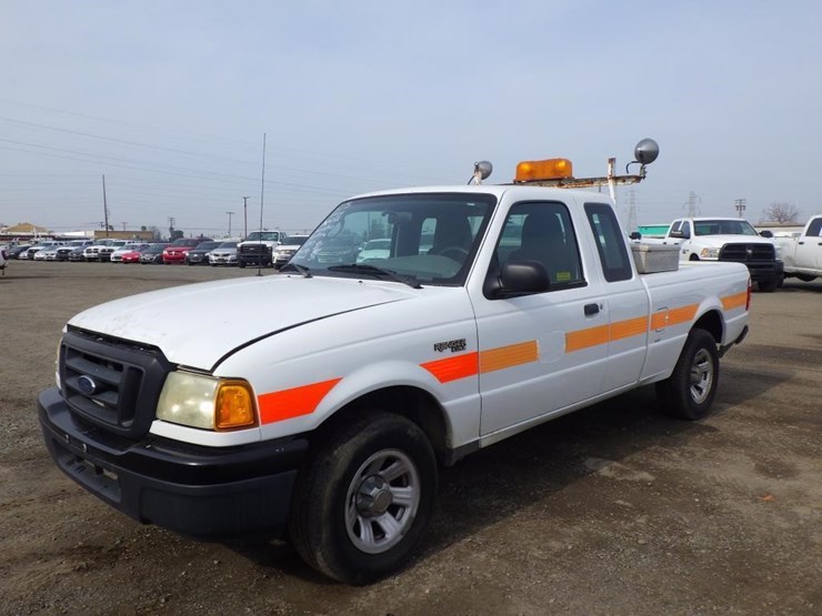 2005-ford-ranger-image-1