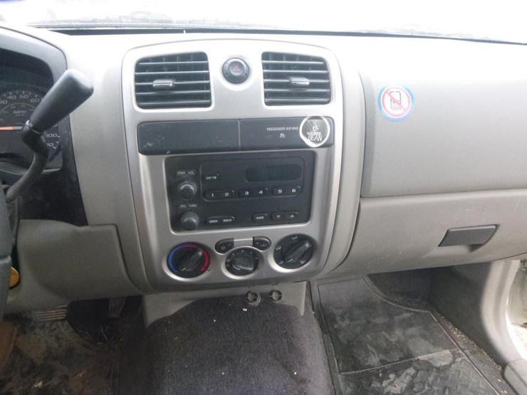 2008-chevrolet-colorado-image-14