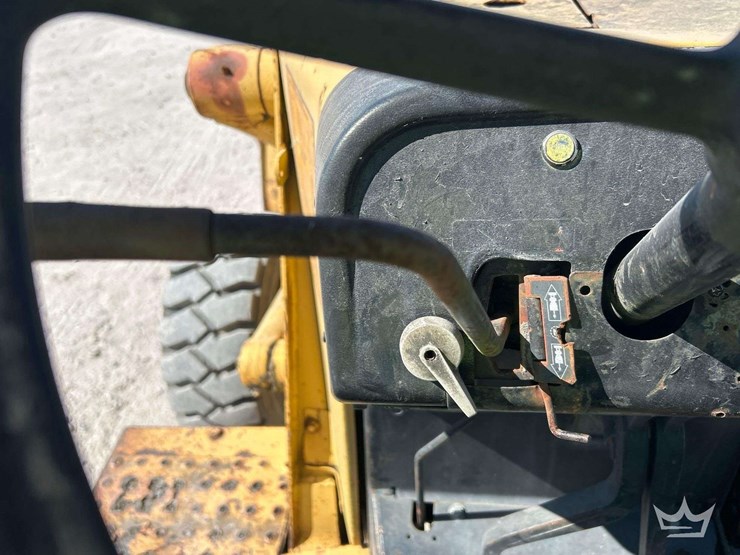 1992-deere-210c-image-19