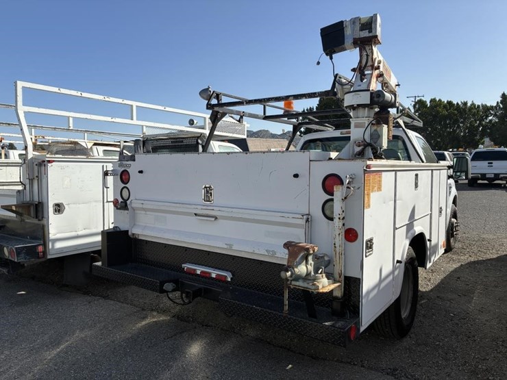 2008-ford-f350-image-3