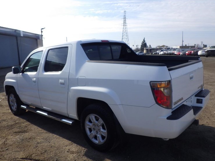 2006-honda-ridgeline-image-4