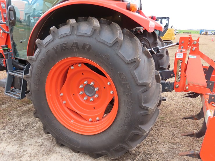 2022-kubota-m5-111-image-12