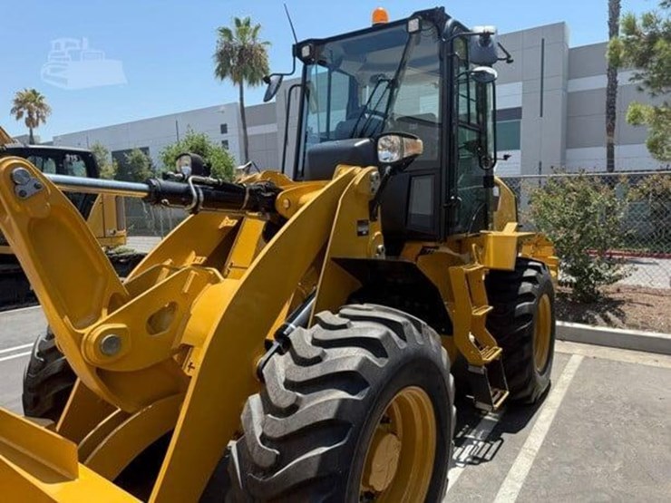 2018-caterpillar-910m-image-4