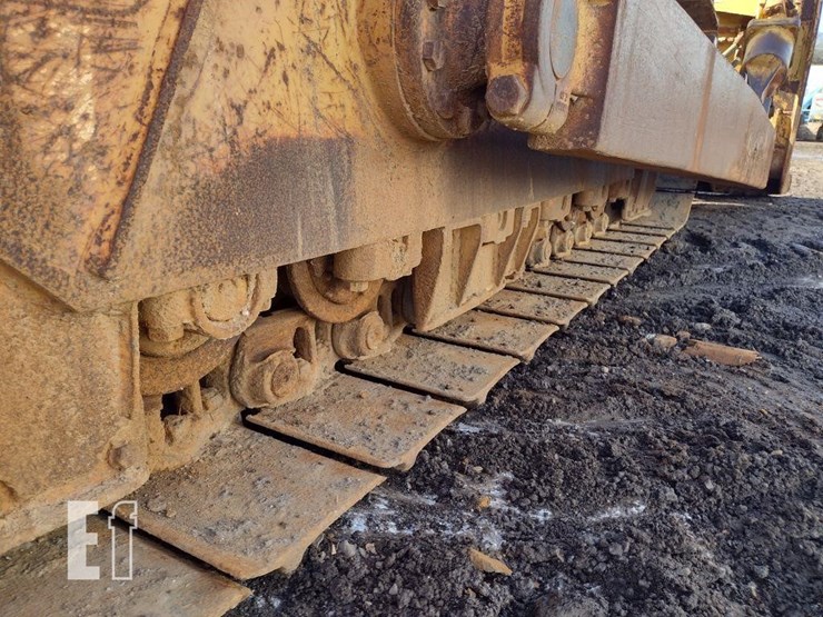 caterpillar-d6h-image-30