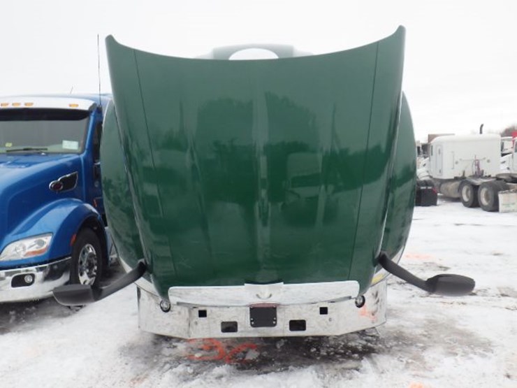 2020-peterbilt-579-image-28