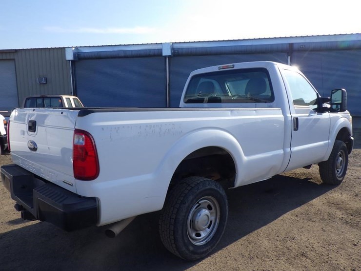 2015-ford-f350-image-3