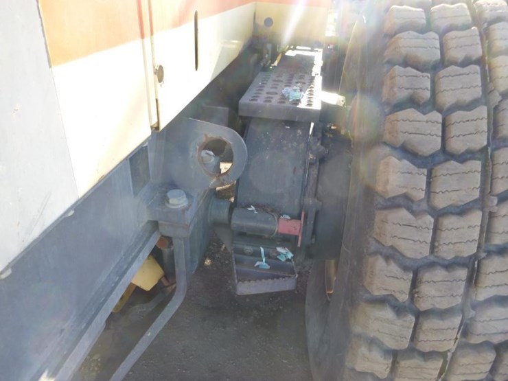 2006-komatsu-gd555-3c-image-33