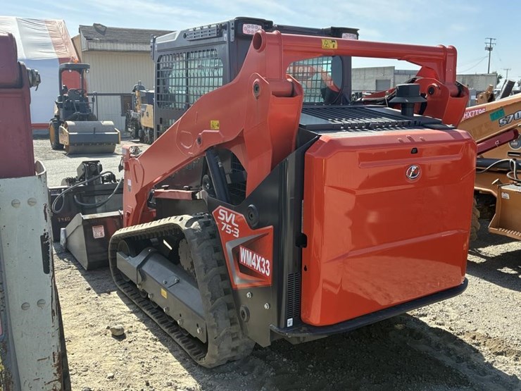 2024-kubota-svl75-3-image-4