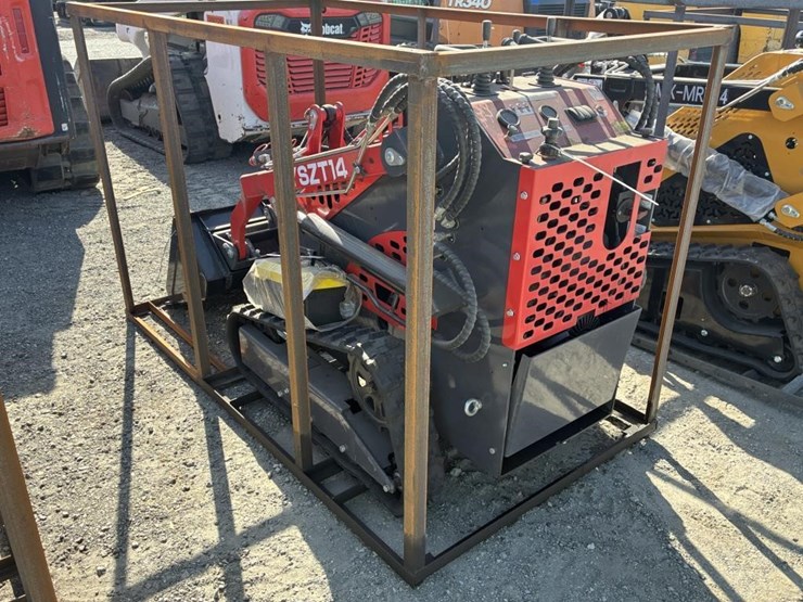 2026-agt-yszt14-skid-steer-loader-image-4