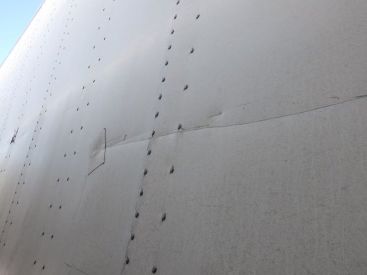 2018-utility-4000d-x-image-8