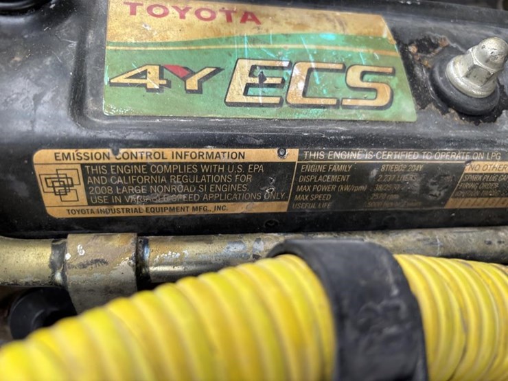 2008-toyota-8fgcu20-image-37