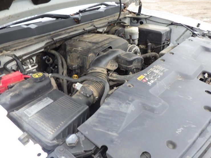 2013-chevrolet-1500-image-10