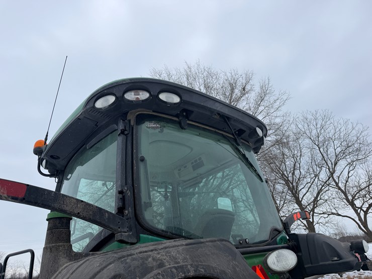 2015-john-deere-8370rt-image-44