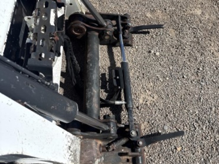 2017-bobcat-t650-image-21