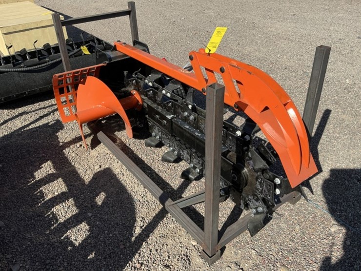 2025-giyi-gy-x39f-trencher-for-stand-up-skid-steer-image-4