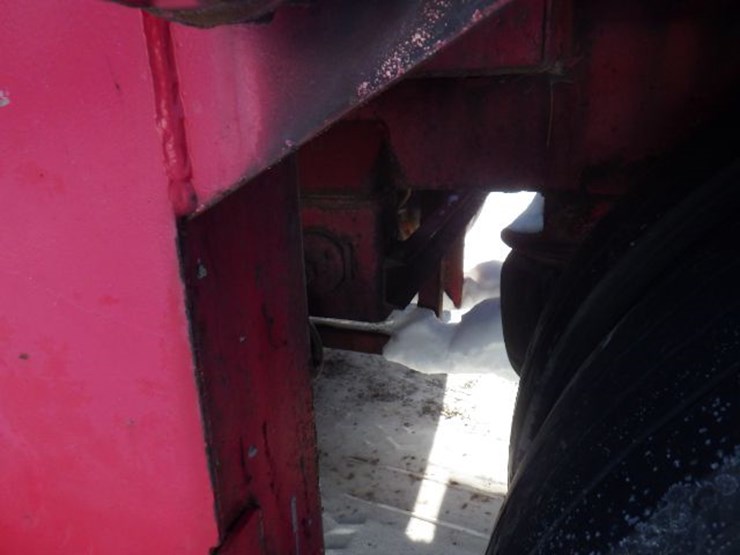 2015-peterbilt-389-image-11