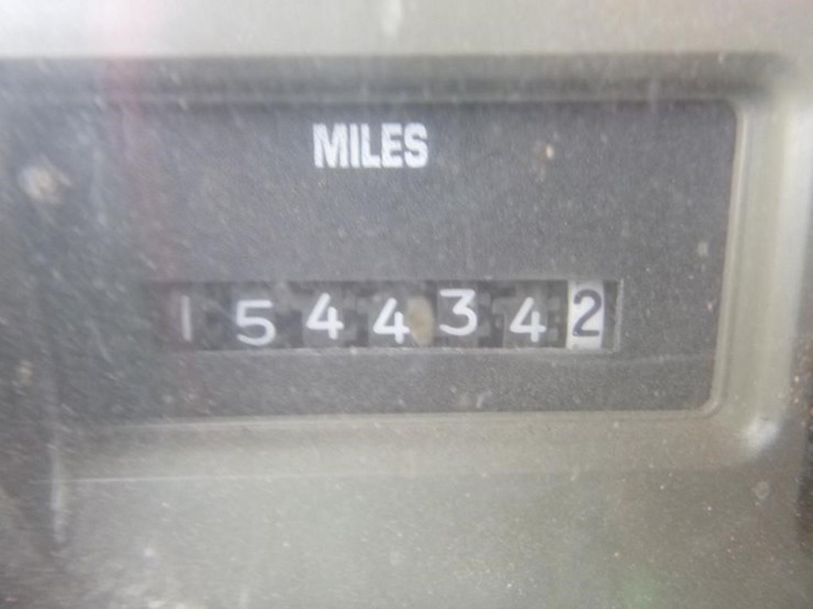 2001-international-2574-image-21