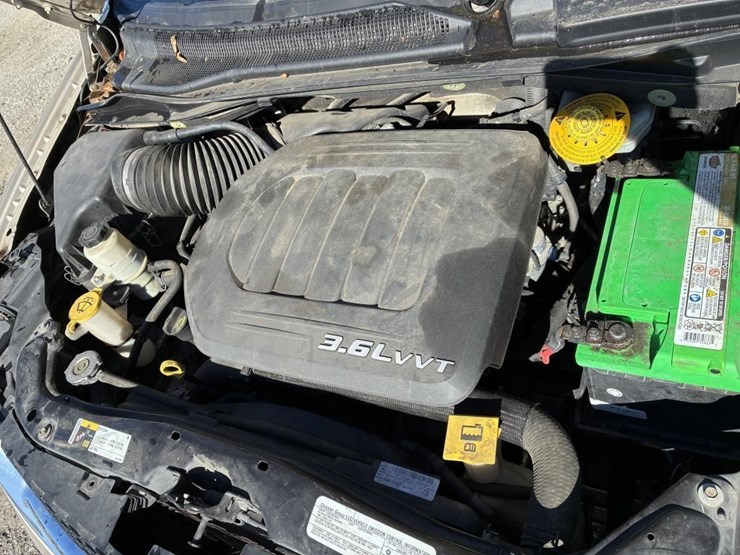 2014-dodge-grand-caravan-image-6