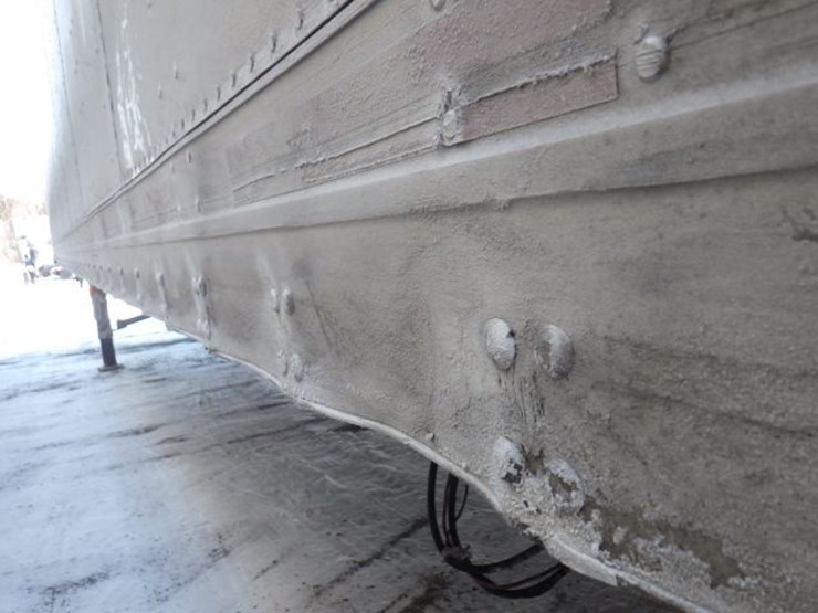 2019-utility-4000d-x-image-21