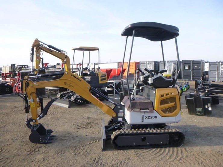 2025-agt-xz20r-hydraulic-excavator-image-5