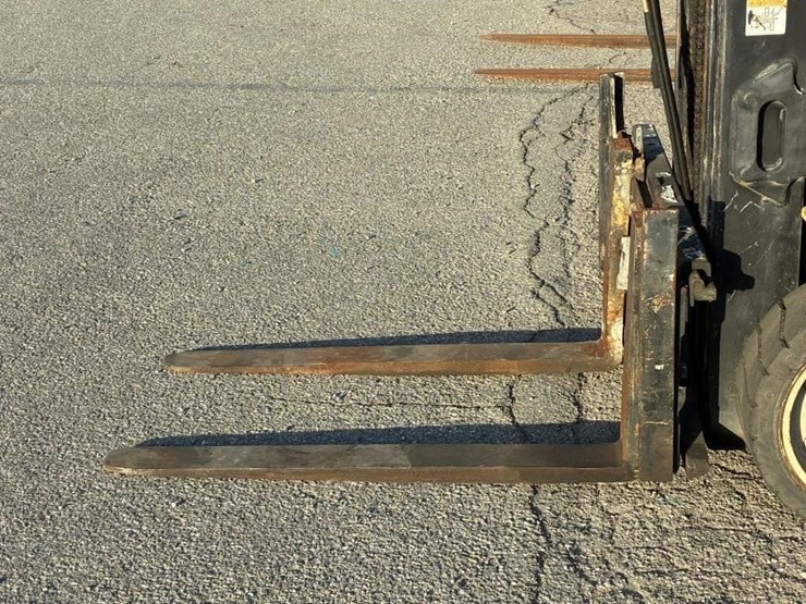 2008-yale-glc050vxnvse094-forklift-image-5