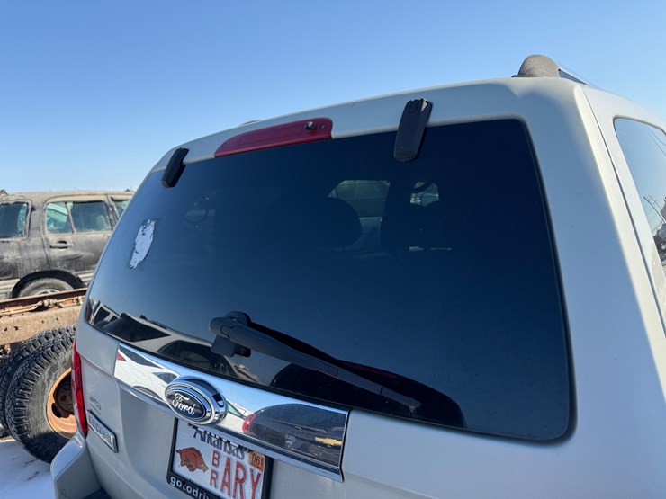 2009-ford-escape-image-10