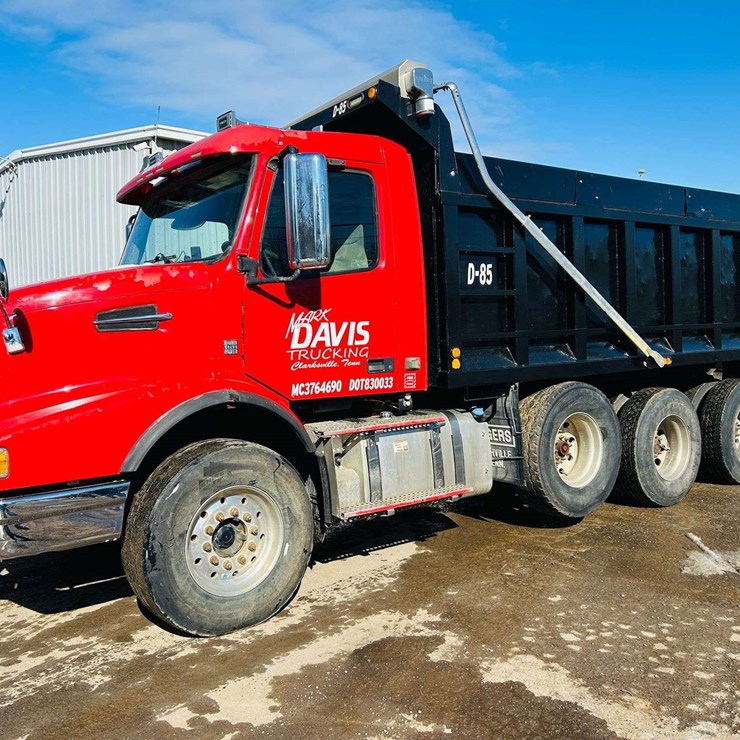 2011 VOLVO TRUCK VHD Tri-Axle Dump Truck