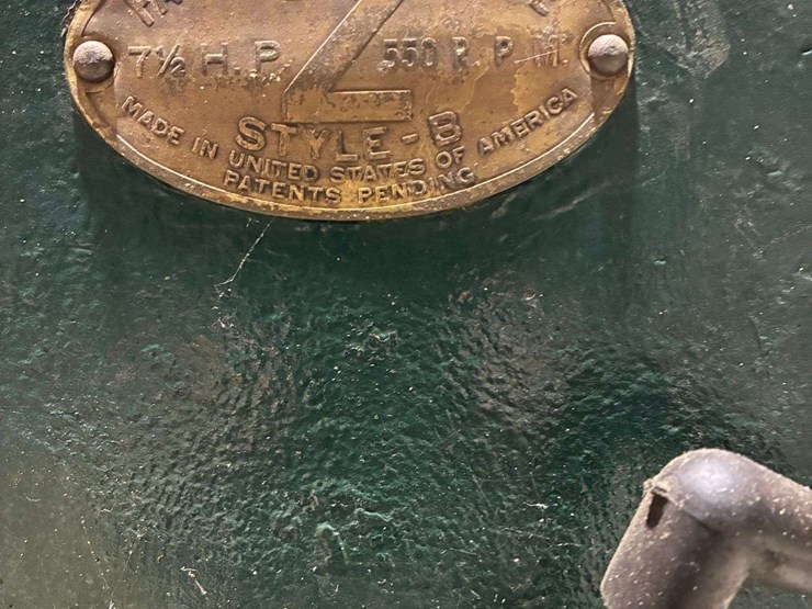 fairbanks-morse-z-style-b-hit-&-miss-stationary-engine-image-13