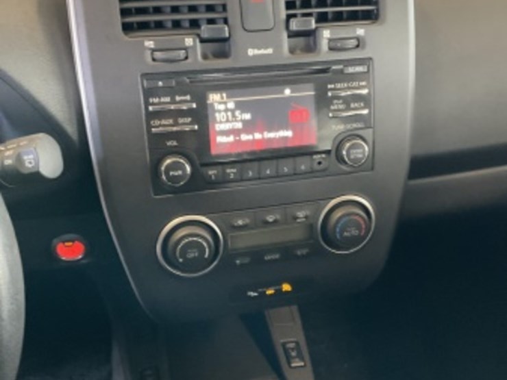 2015-nissan-lead-hatchback-image-19