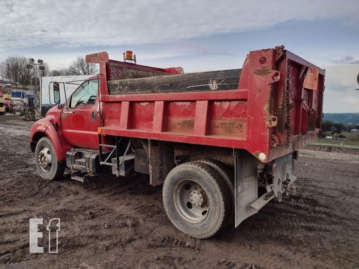 2003-ford-f650-image-34