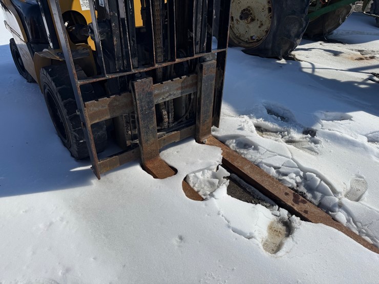 caterpillar-c5000-image-3