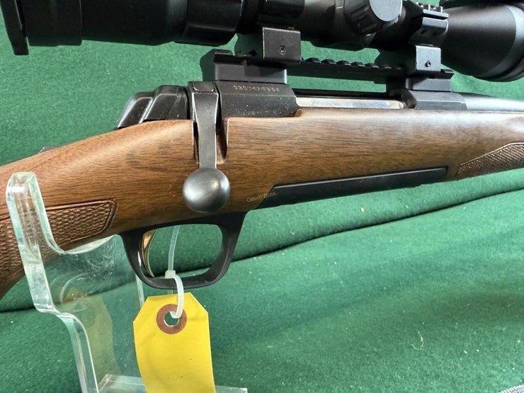 browning-x-bolt-270-win-rifle-image-4
