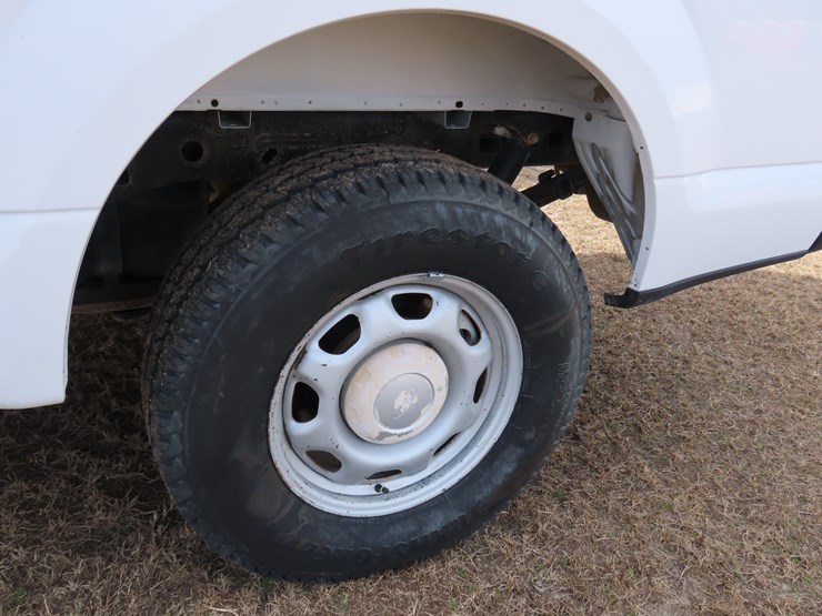 2019-ford-f150-xl-image-8