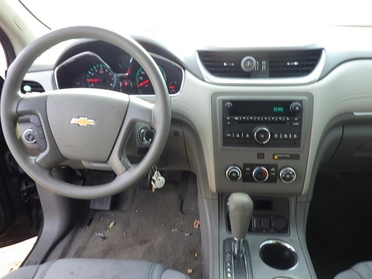 2015-chevrolet-traverse-image-9