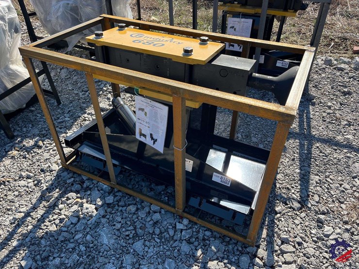 2026-agt-pd680-pz-skid-steer-breaker-attachment-image-5