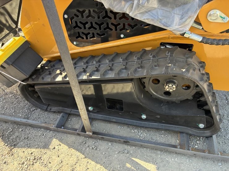 2026-agt-mx-mrt14-skid-steer-loader-image-7