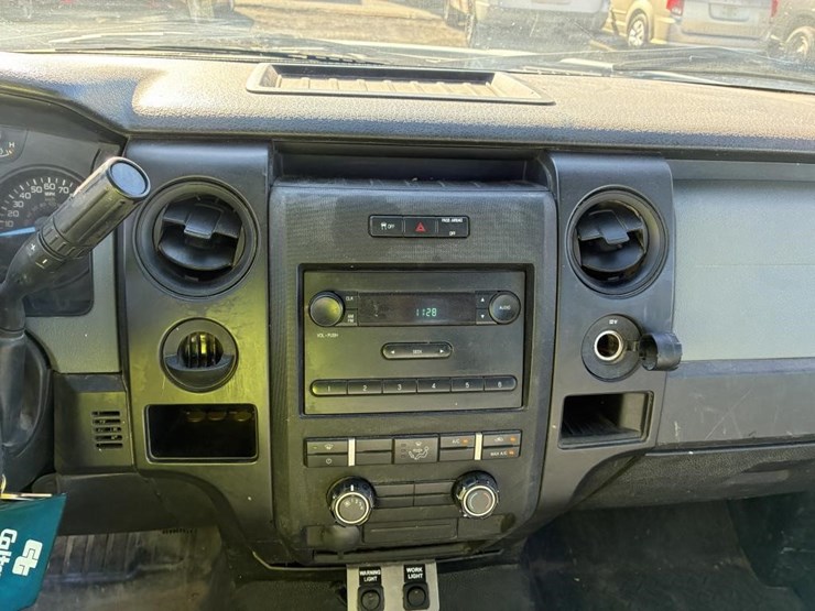 2013-ford-f150-image-13